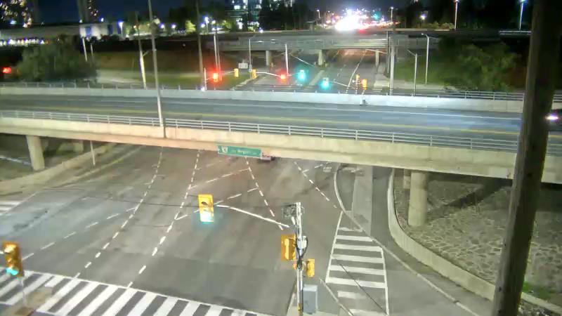Traffic camera image at 2025-09-08 00:35:14