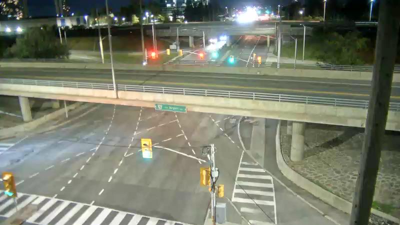 Traffic camera image at 2025-09-08 01:05:13