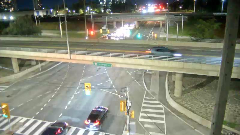 Traffic camera image at 2025-09-08 01:35:11