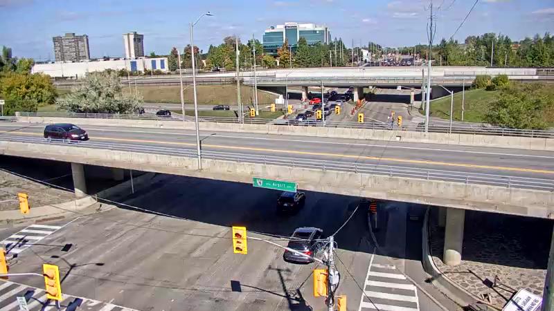 Traffic camera image at 2025-09-14 18:35:14