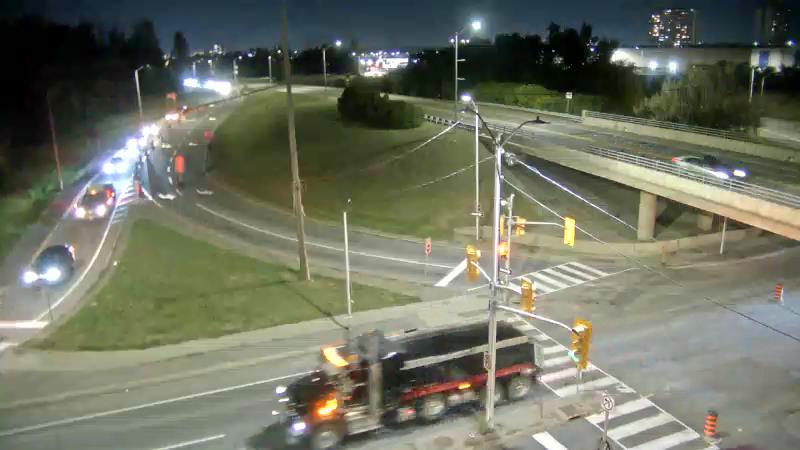 Traffic camera image at 2025-09-18 00:25:13