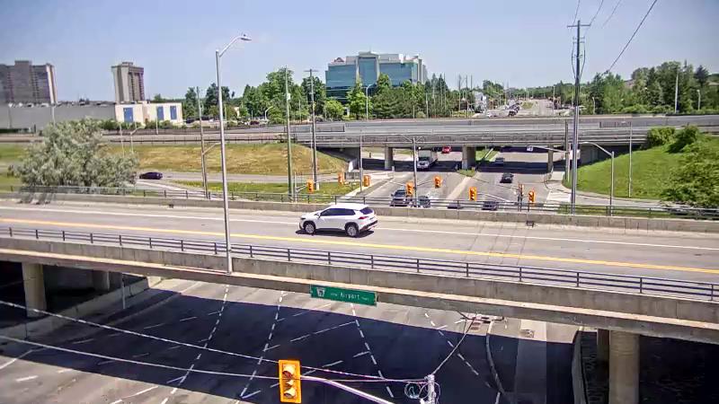 Traffic camera image at 2025-06-30 16:37:10