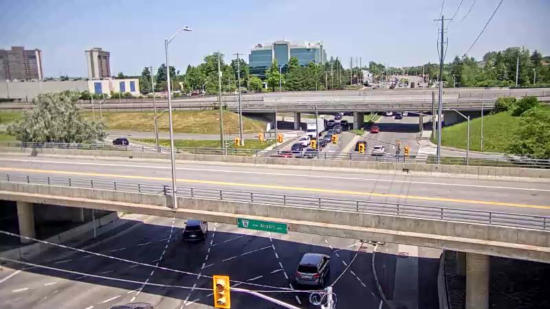 Traffic camera image at 2025-06-30 17:10:21