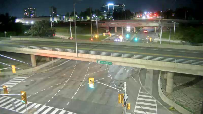 Traffic camera image at 2025-07-12 04:00:12