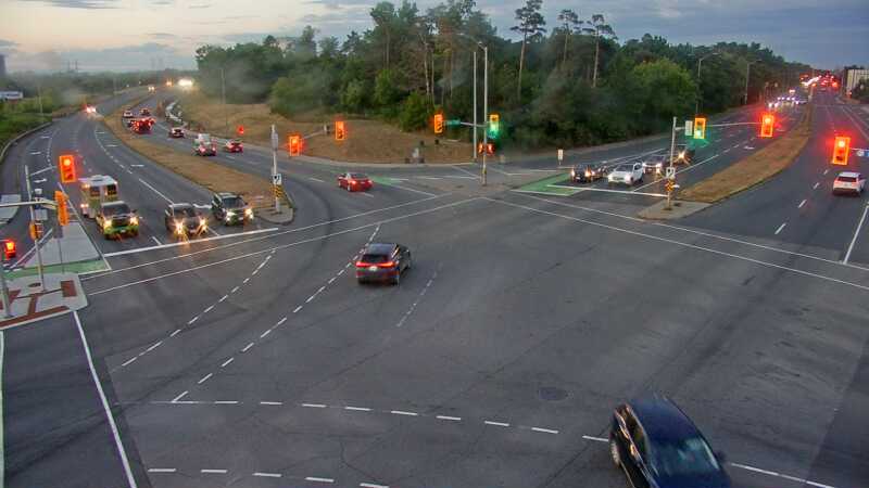 Traffic camera image at 2025-08-25 00:00:14