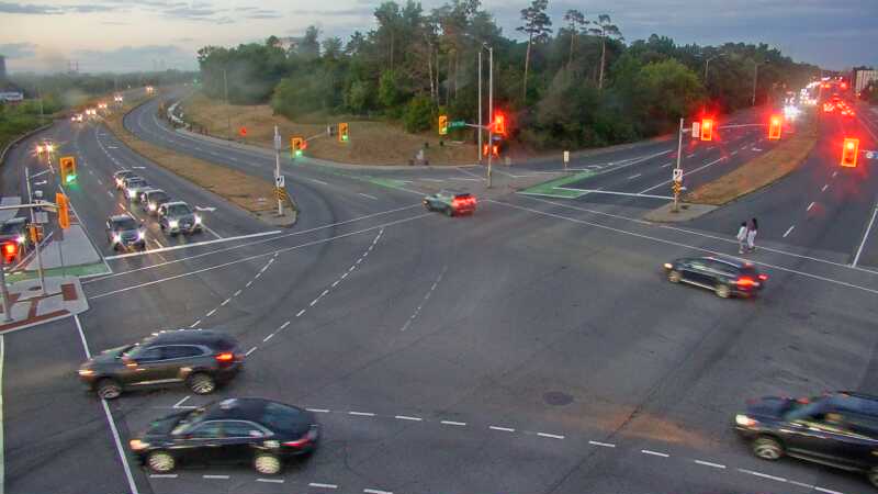 Traffic camera image at 2025-08-25 00:05:16