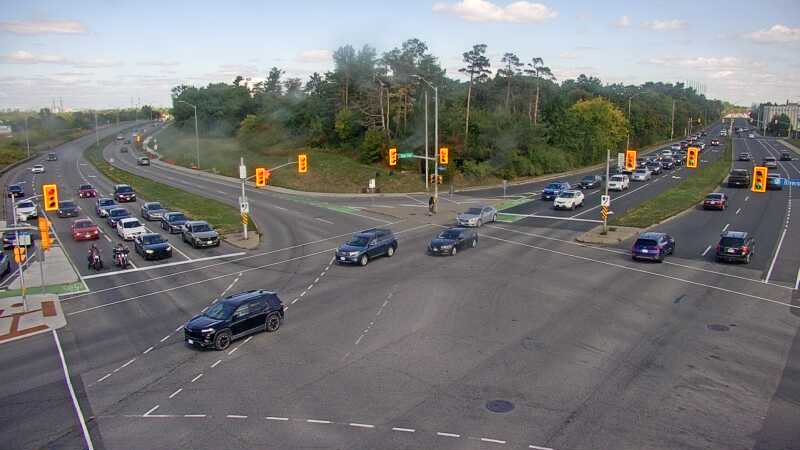 Traffic camera image at 2025-09-14 17:15:14