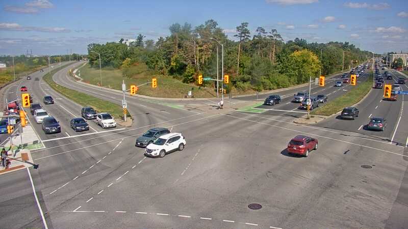 Traffic camera image at 2025-09-14 17:20:15