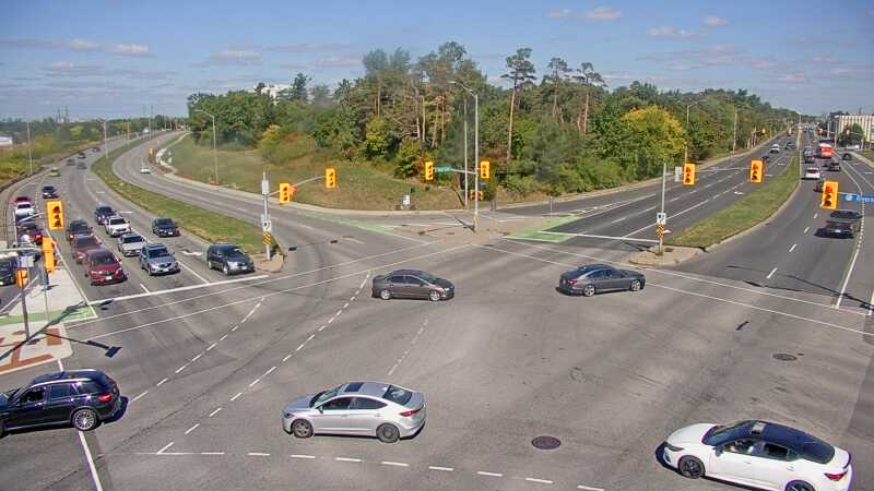 Traffic camera image at 2025-09-14 18:05:15