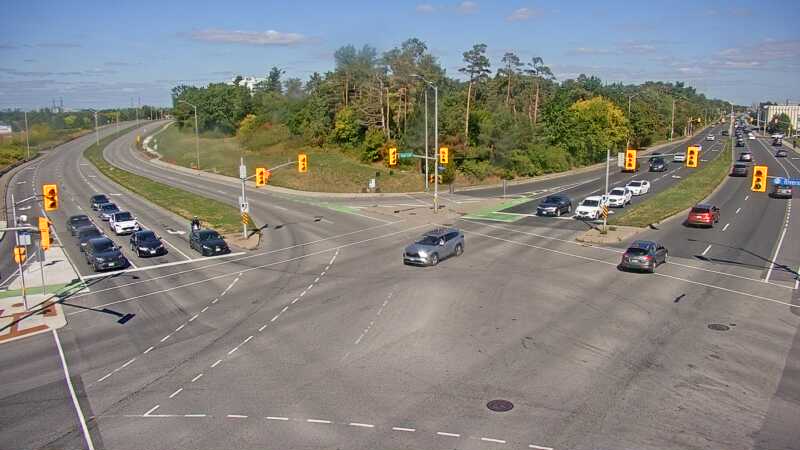 Traffic camera image at 2025-09-14 18:35:14