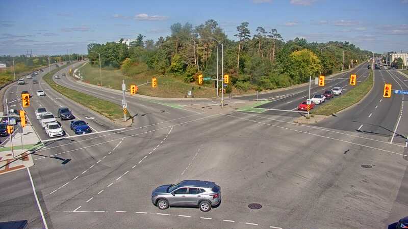 Traffic camera image at 2025-09-14 18:40:17