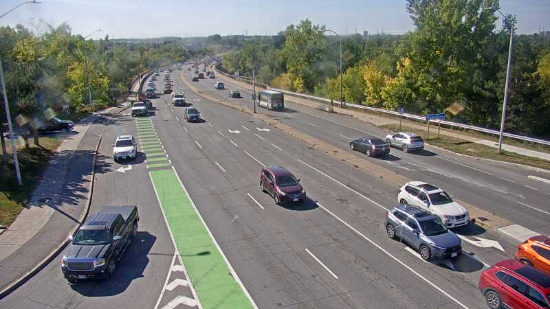 Traffic camera image at 2025-09-15 19:10:16