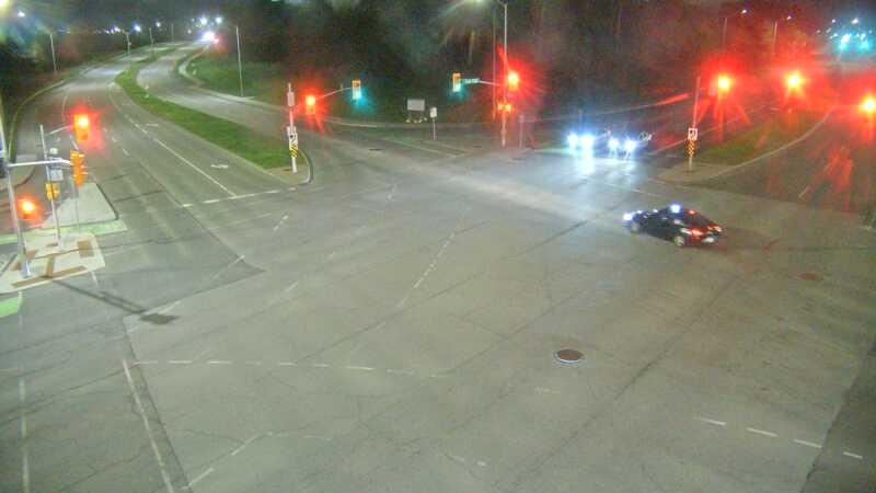 Traffic camera image at 2025-05-09 05:45:12
