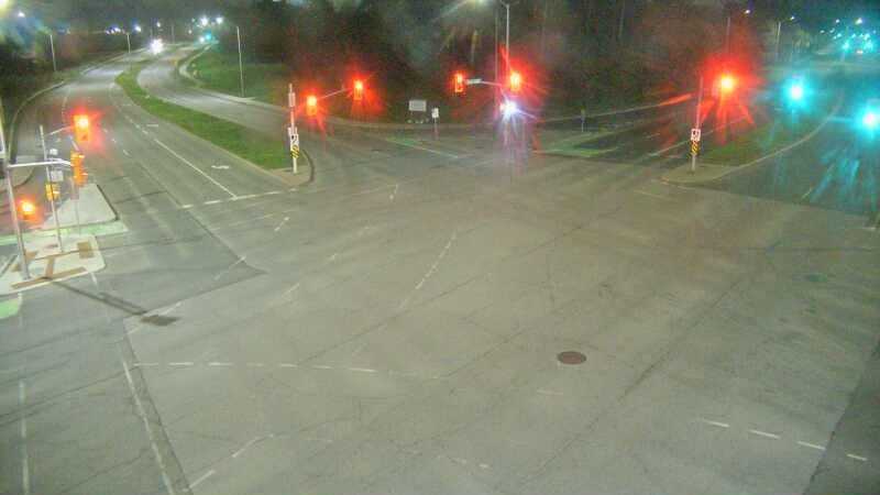 Traffic camera image at 2025-05-09 07:00:14