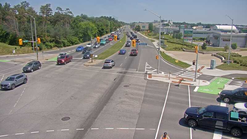 Traffic camera image at 2025-06-30 16:40:12