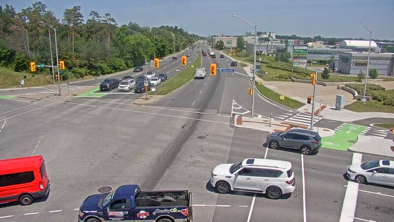 Traffic camera image at 2025-06-30 17:30:25