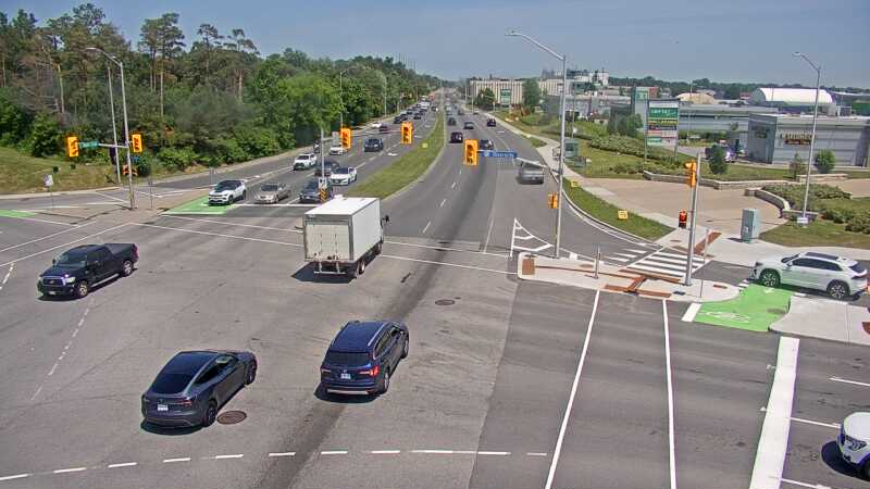 Traffic camera image at 2025-06-30 17:36:48