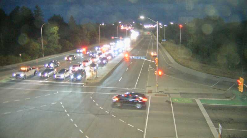 Traffic camera image at 2025-08-25 00:35:14
