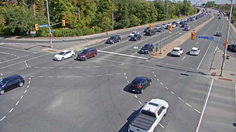 Traffic camera image at 2025-09-14 17:10:15