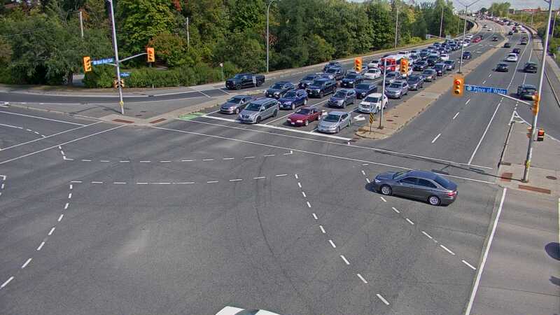 Traffic camera image at 2025-09-14 17:45:16