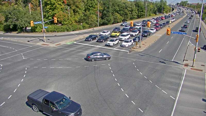 Traffic camera image at 2025-09-14 18:05:15