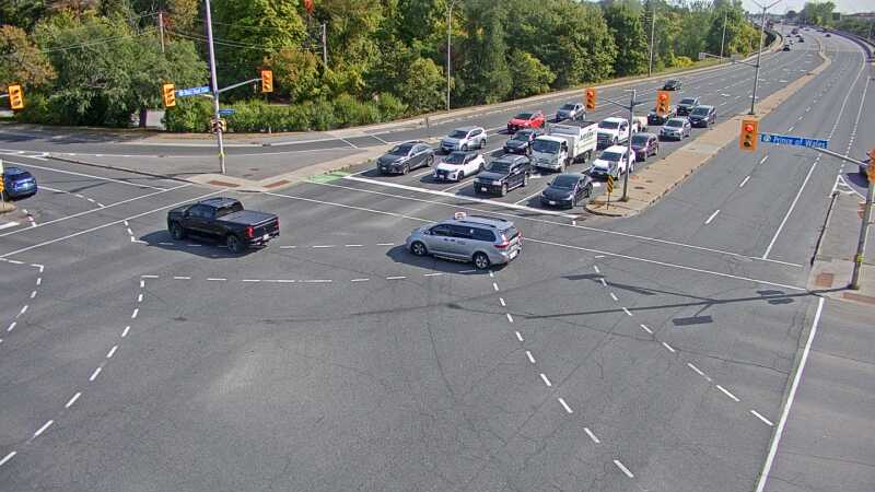 Traffic camera image at 2025-09-17 15:00:14