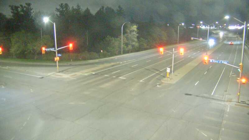 Traffic camera image at 2025-05-09 06:20:15