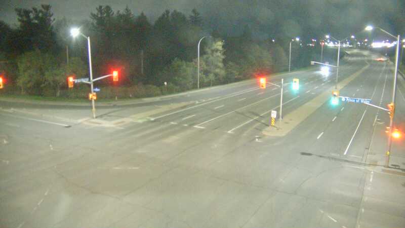 Traffic camera image at 2025-05-09 06:30:10