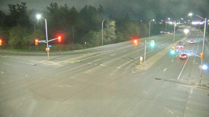 Traffic camera image at 2025-05-09 06:35:54