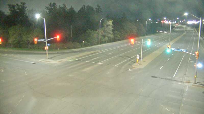 Traffic camera image at 2025-05-09 07:05:14