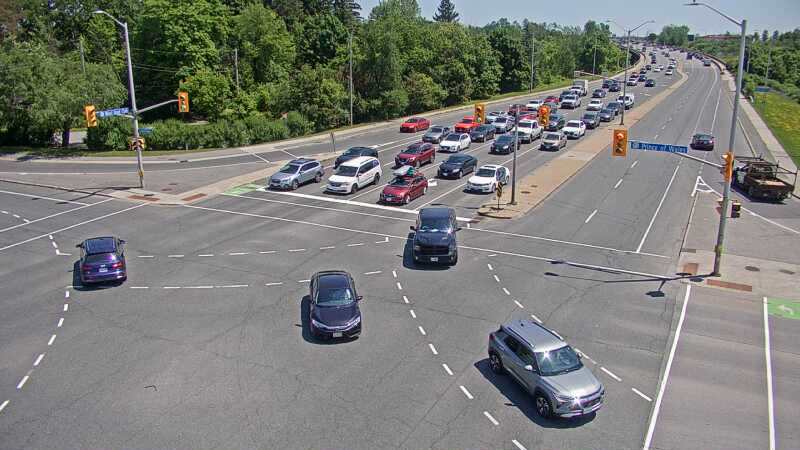 Traffic camera image at 2025-06-30 16:15:13