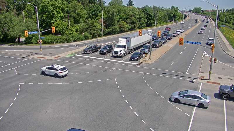 Traffic camera image at 2025-06-30 17:15:24