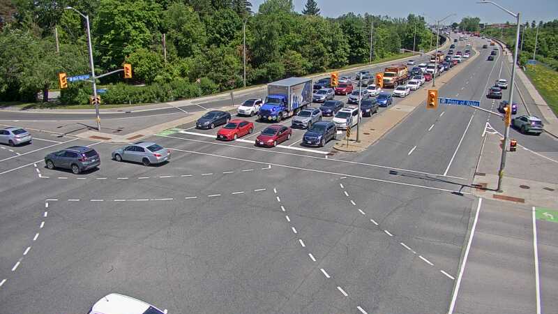 Traffic camera image at 2025-06-30 17:36:49