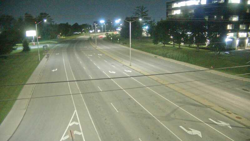 Traffic camera image at 2025-07-12 04:40:14