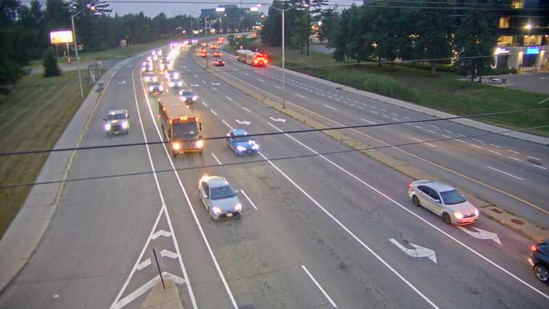Traffic camera image at 2025-07-31 00:50:15