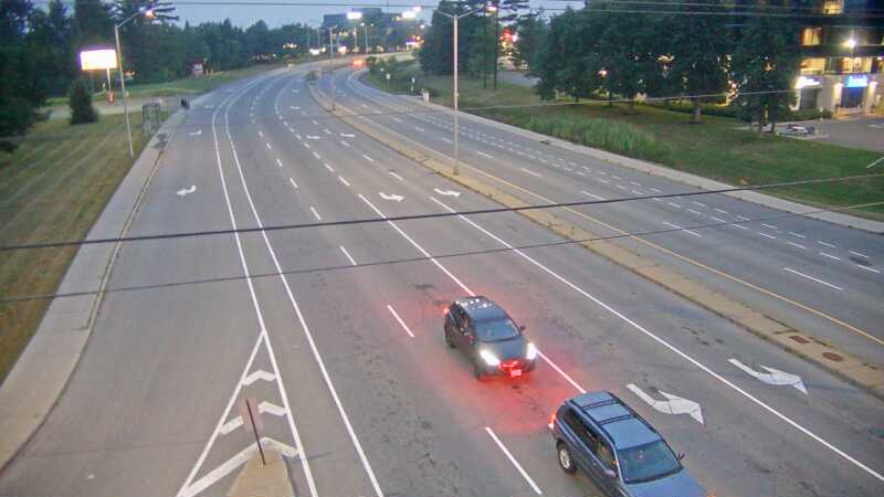 Traffic camera image at 2025-07-31 00:55:13