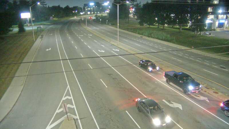 Traffic camera image at 2025-07-31 01:35:14