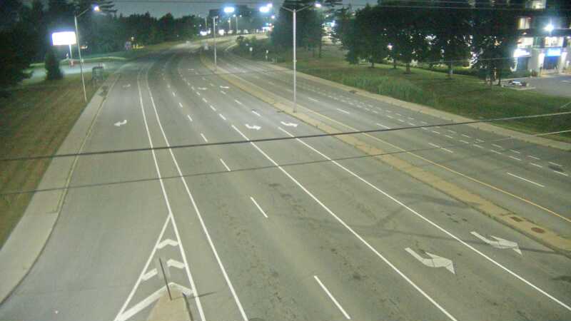 Traffic camera image at 2025-07-31 02:10:12