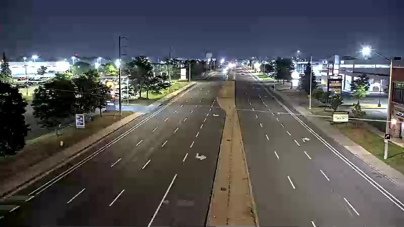 Traffic camera image at 2025-08-04 01:15:12