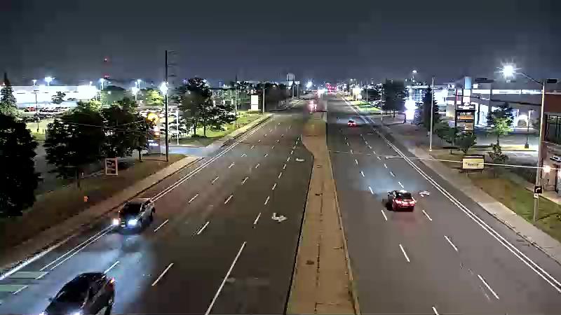 Traffic camera image at 2025-08-04 01:50:16