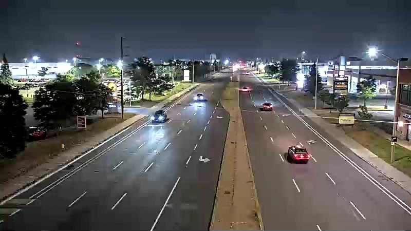 Traffic camera image at 2025-08-04 02:30:13