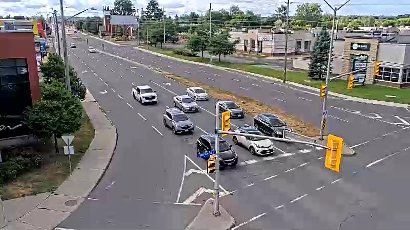 Traffic camera image at 2025-08-24 14:20:13