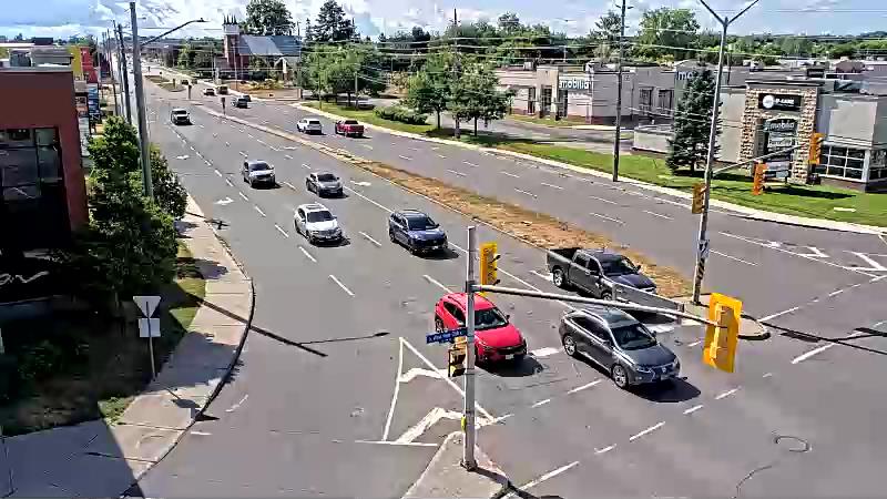 Traffic camera image at 2025-08-24 15:05:13