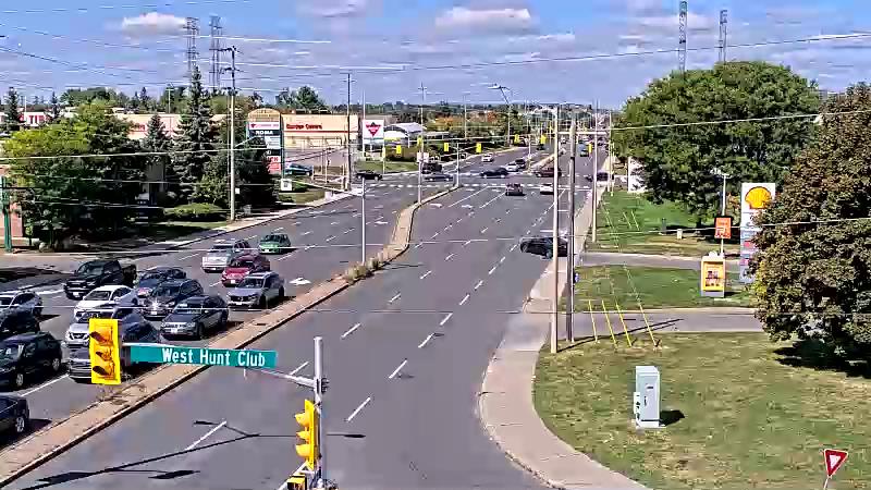 Traffic camera image at 2025-09-14 17:30:14