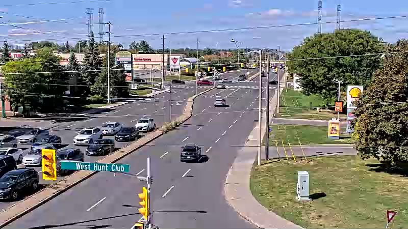 Traffic camera image at 2025-09-14 18:10:12