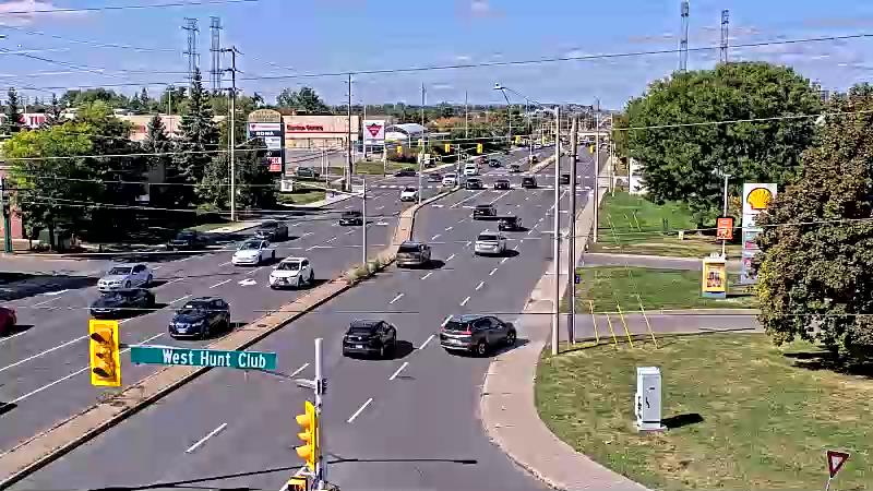 Traffic camera image at 2025-09-14 18:25:14