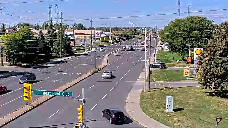 Traffic camera image at 2025-09-14 18:30:14