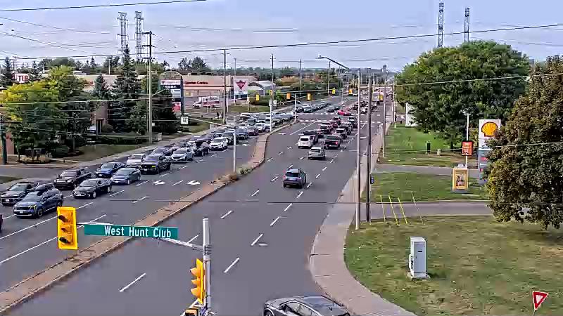 Traffic camera image at 2025-09-17 20:20:14