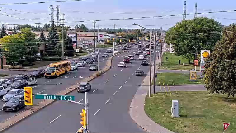 Traffic camera image at 2025-09-17 20:30:15