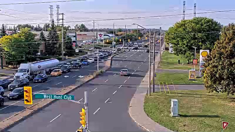 Traffic camera image at 2025-09-17 21:20:16